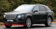 BENTLEY MUHTEŞEM BİR MODEL SUNDU