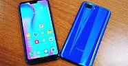 HONOR 10 DÜNYAYA LONDRA'DAN AÇILDI