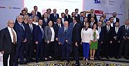 İHRACATIN YILDIZLARI ÖDÜLLERİİN ALDI